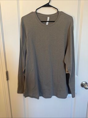 Classic Men's Long Sleeve Crew Neck Shirt - Gray